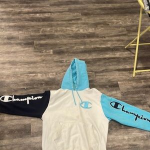 Champion White/Blue Hoodie Men’s Medium